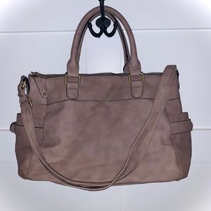 Like New Shoulder Purse